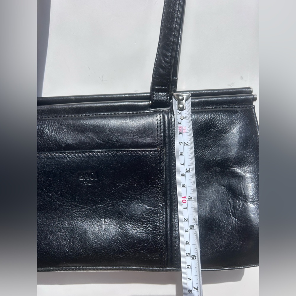 Baci Classic Black Leather Shoulder Bag - Picture 5 of 8